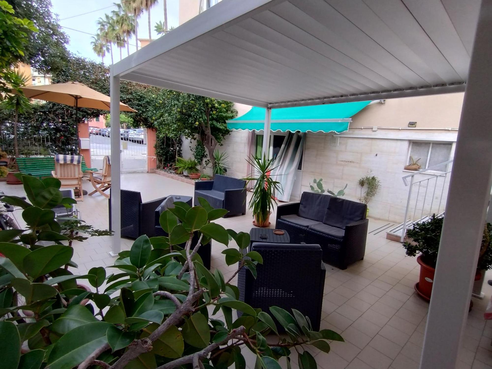 Hotel Della Piazzetta Varraze Exterior foto